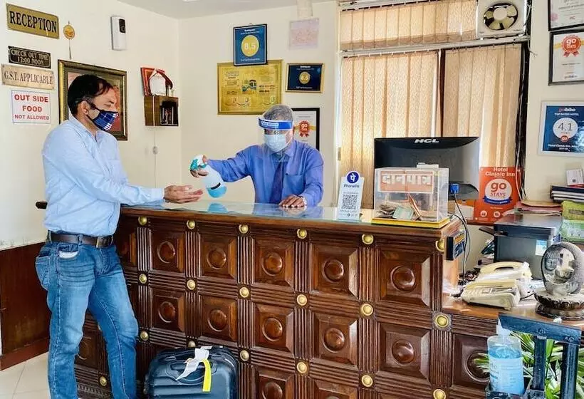 هتل Classic Inn Near Railway Station Jaipur