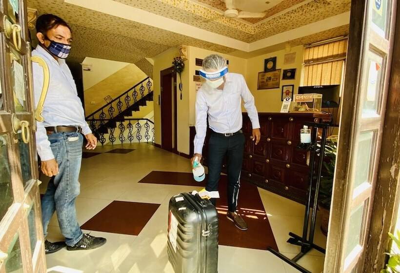 Hotel Classic Inn Near Railway Station Jaipur