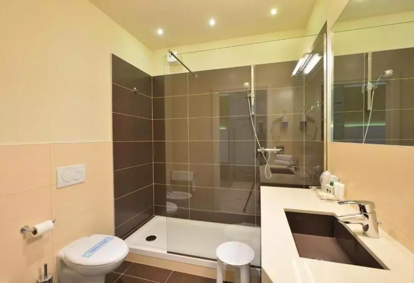 Hotelli Locanda Grego