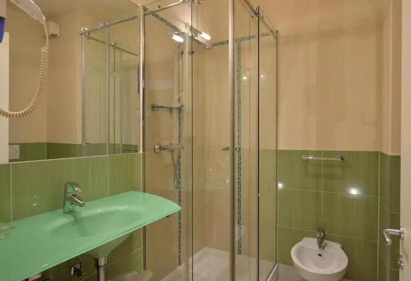 Hotelli Locanda Grego