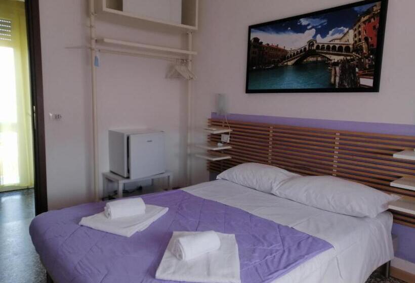 ベッドアンドブレックファースト Greencolors