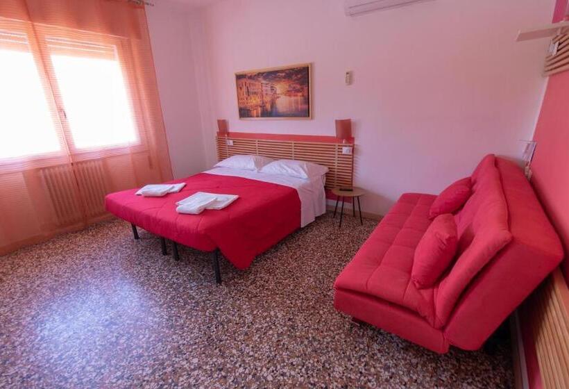 ベッドアンドブレックファースト Greencolors