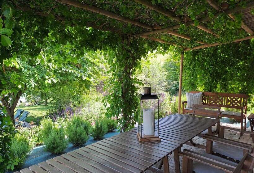 ベッドアンドブレックファースト Dolcedimora