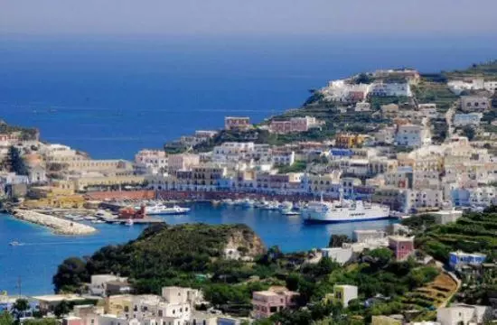 ベッドアンドブレックファースト Emme House Bed&breakfast