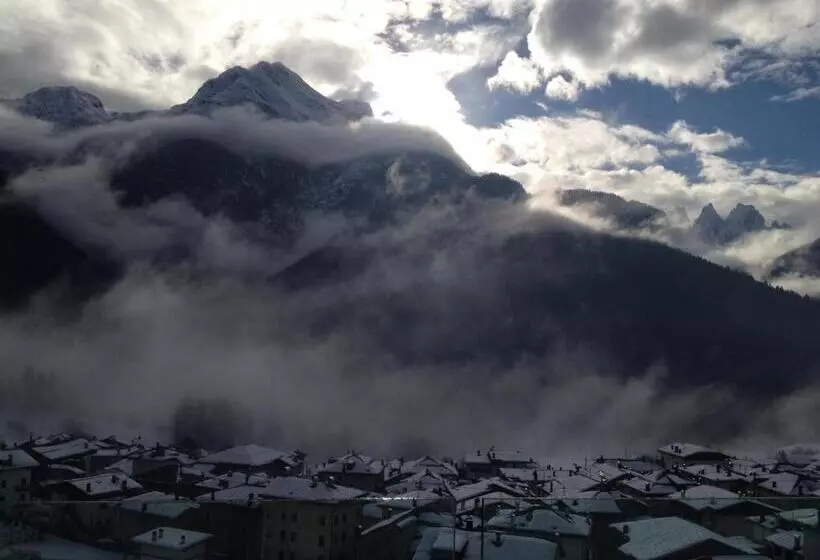 Aamiaismajoitus (B&B) Fra Rose E Mughi