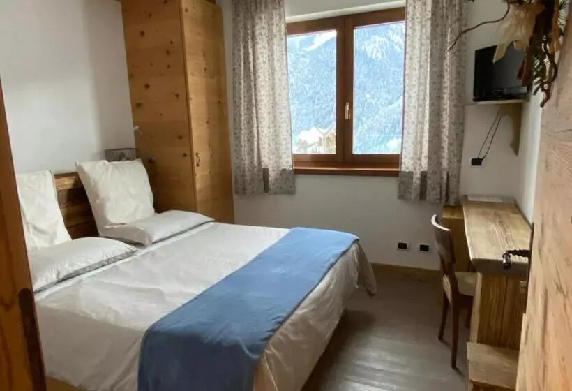 Aamiaismajoitus (B&B) Fra Rose E Mughi