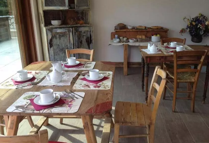 Aamiaismajoitus (B&B) Fra Rose E Mughi