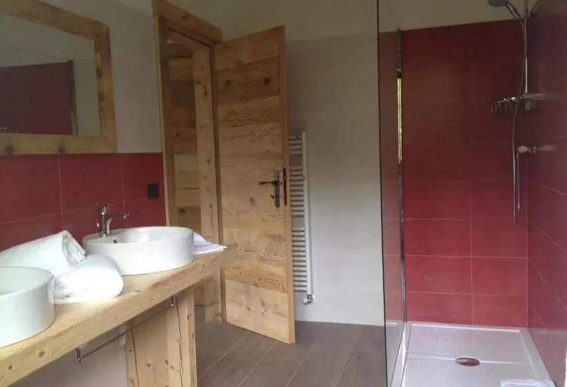 Aamiaismajoitus (B&B) Fra Rose E Mughi