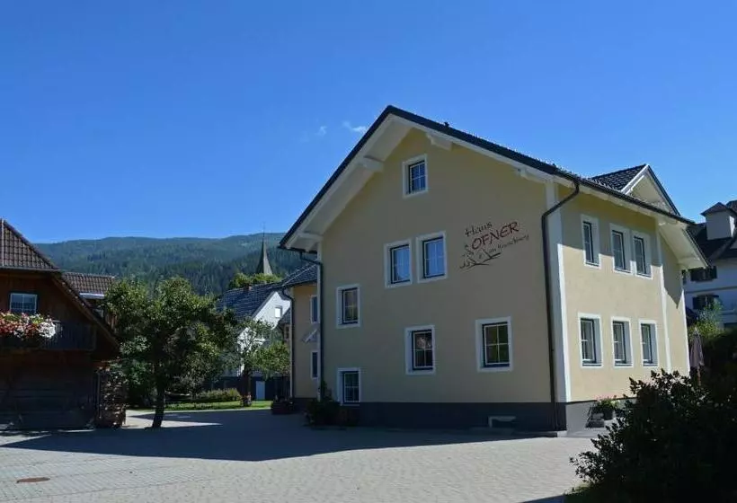 تختخواب و صبحانه Haus Ofner Am Kreischberg