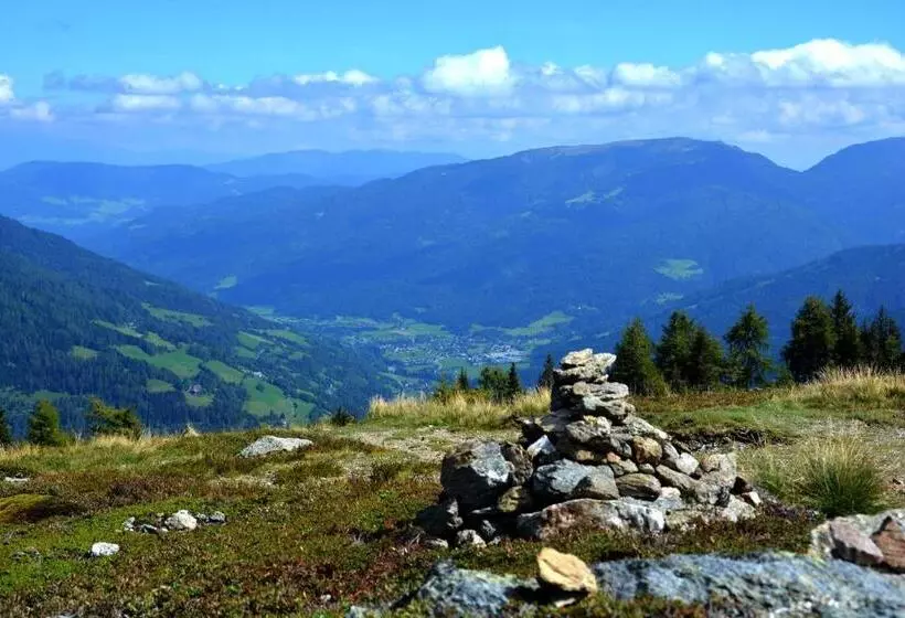تختخواب و صبحانه Haus Ofner Am Kreischberg