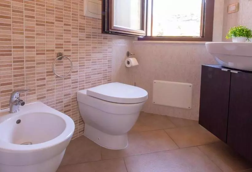 Aamiaismajoitus (B&B) Il Castello Di Modolo