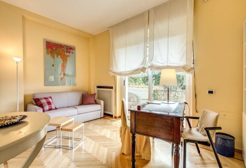 민박 La Gaura Guest House