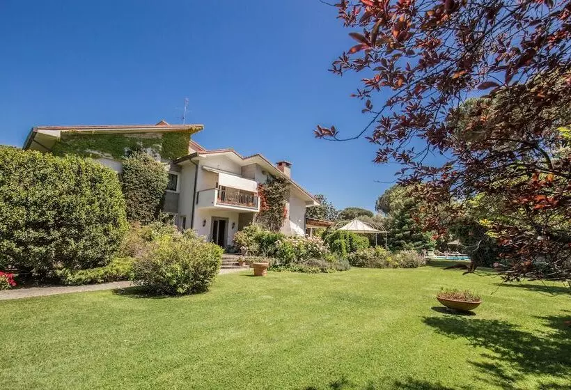 Aamiaismajoitus (B&B) La Gaura Guest House