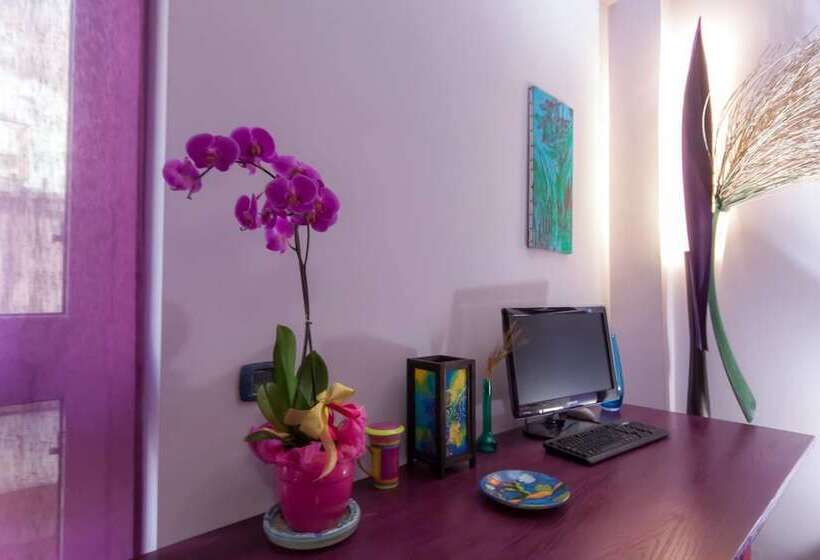 تختخواب و صبحانه Limoni Sul Mare