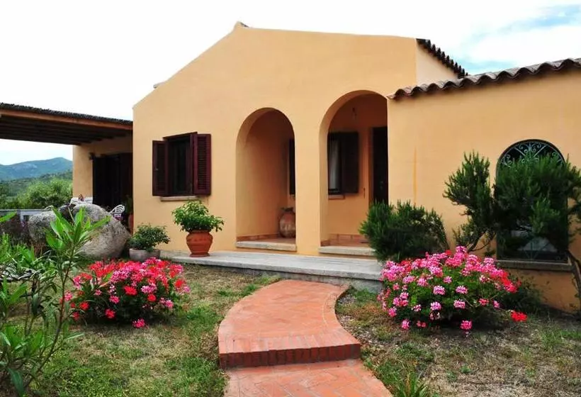 تختخواب و صبحانه Villa Geron