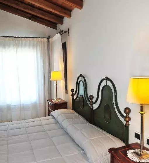 تختخواب و صبحانه Villa Geron