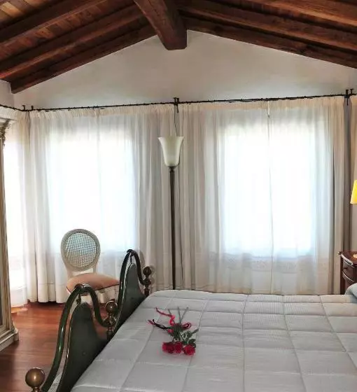 تختخواب و صبحانه Villa Geron