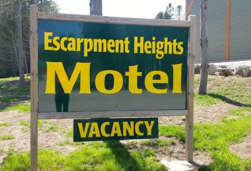 Escarpment Heights Motel