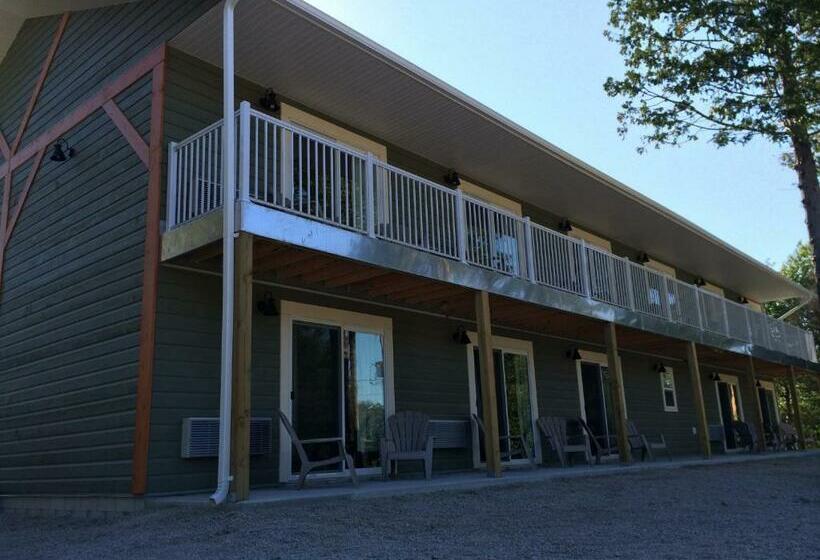 Escarpment Heights Motel