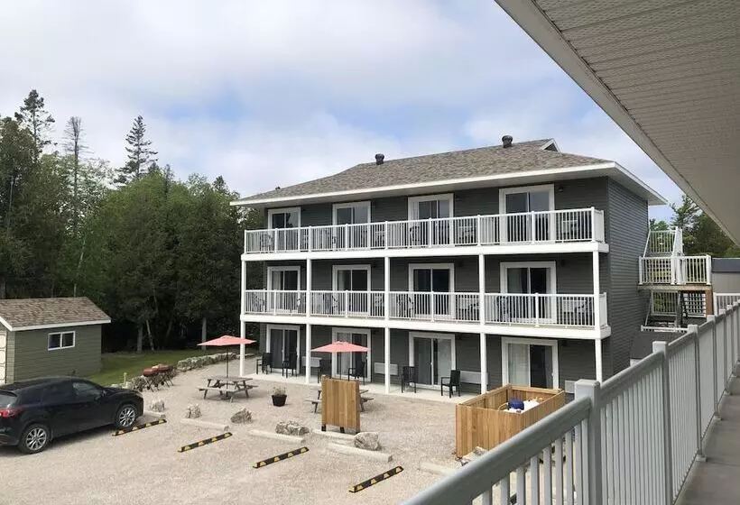 Escarpment Heights Motel