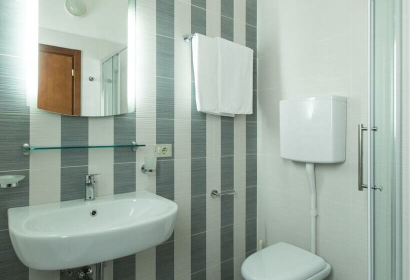 בית מלון כפרי Splendid