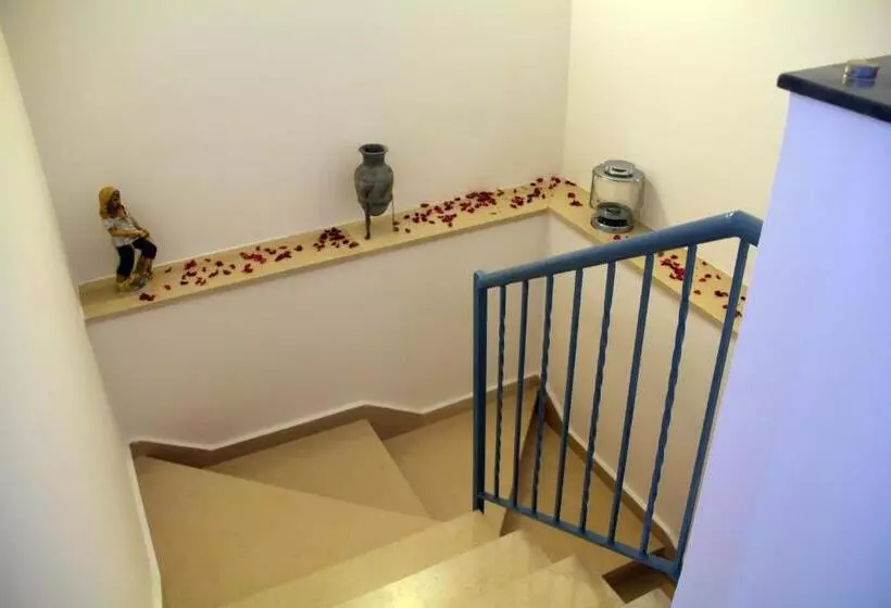 ベッドアンドブレックファースト Darsena