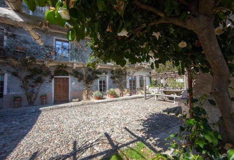 B&b I Corni Di Nibbio