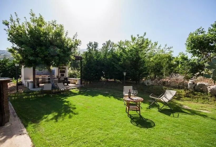 ベッドアンドブレックファースト Baglio Buccellato