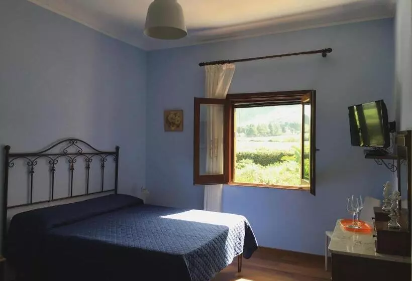 ベッドアンドブレックファースト Baglio Buccellato