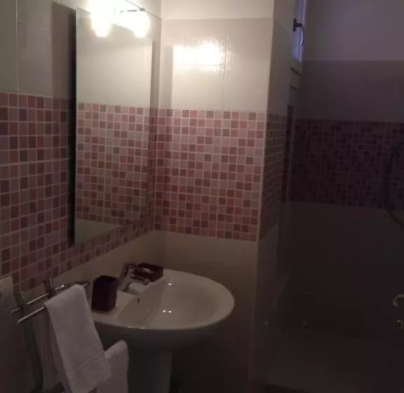تختخواب و صبحانه Casa Di Giulia