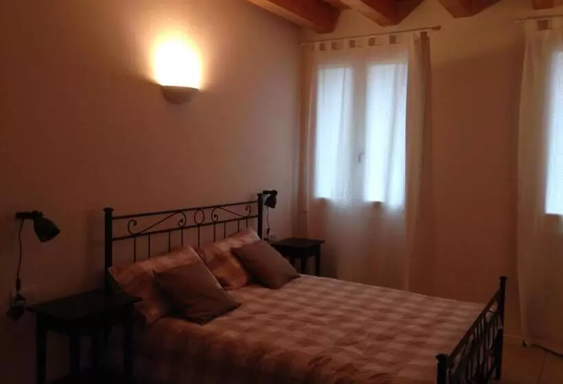 تختخواب و صبحانه Casa Di Giulia