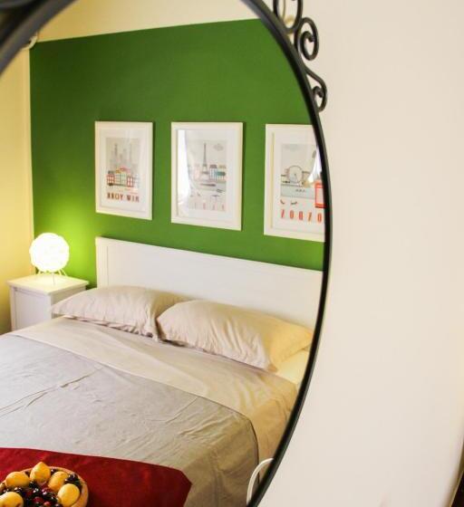 Bed and Breakfast Retrò Rooms