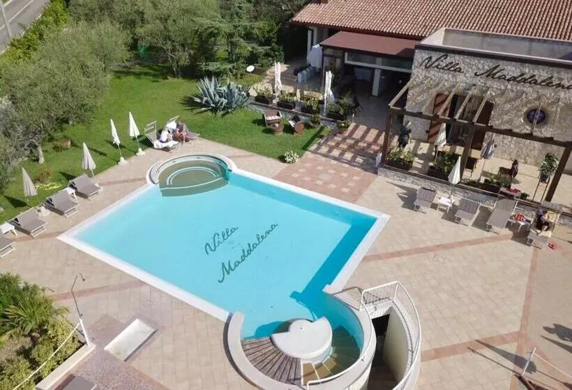 تختخواب و صبحانه Villa Maddalena
