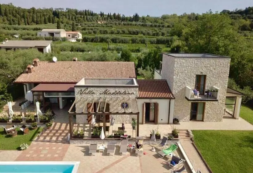 تختخواب و صبحانه Villa Maddalena
