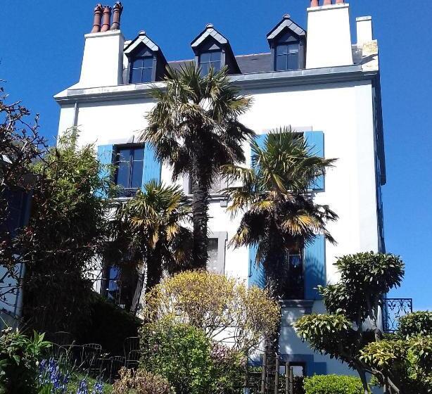 مبيت وإفطار Villa Pen Prad