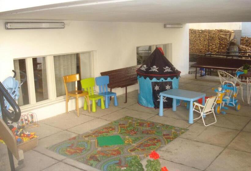 בית מלון כפרי Albergo Larese