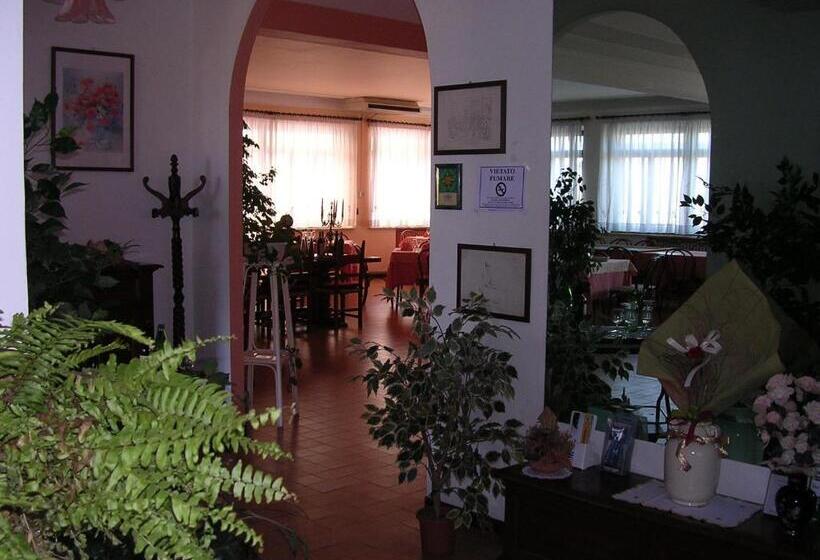 ホテル Albergo Tenda Verde