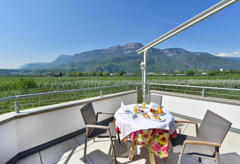 ホテル Greifenstein