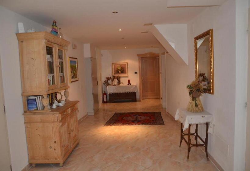 ホテル Greifenstein