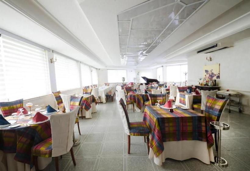 Отель La Baita Del Re Resort