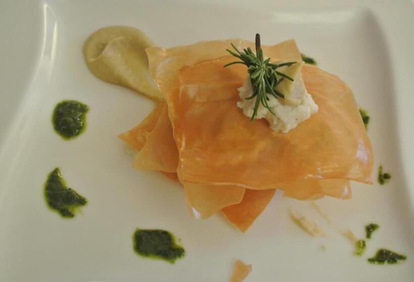 Отель La Baita Del Re Resort