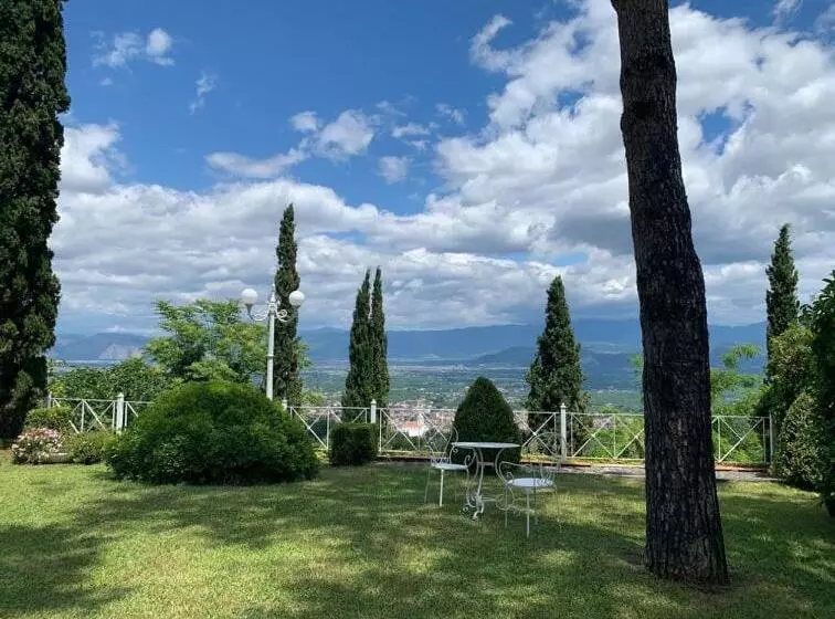 Hotelli La Baita Del Re Resort