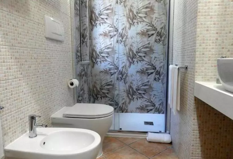 Hotelli Piscina La Suite