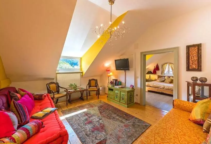 Hotelli Zenana Boutique