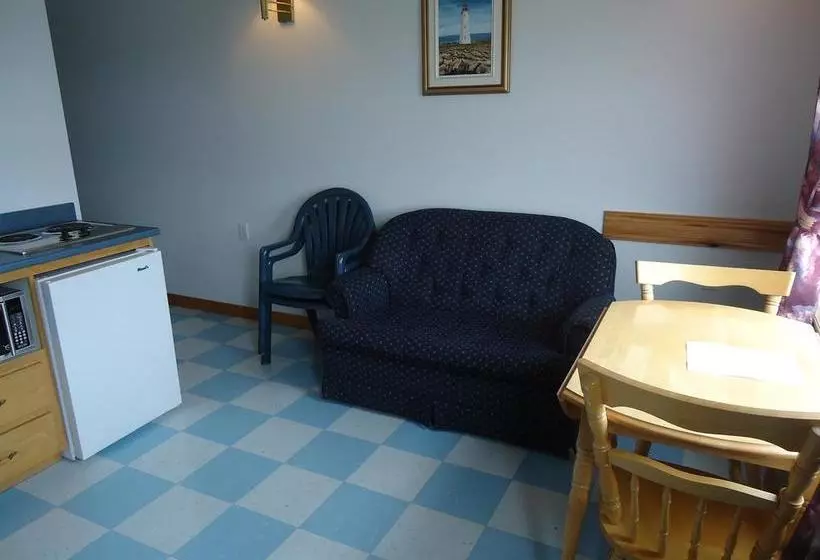 Ocean View Motel And Chalets