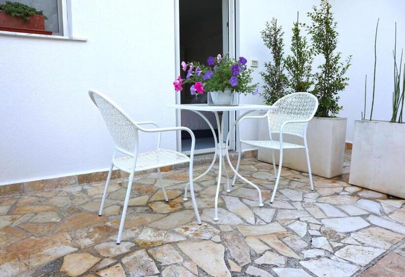 مبيت وإفطار Adagio Salentino