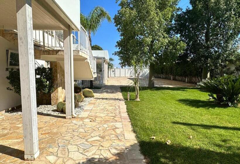 مبيت وإفطار Adagio Salentino