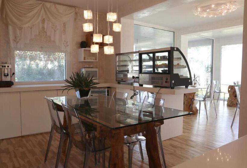 مبيت وإفطار Adagio Salentino