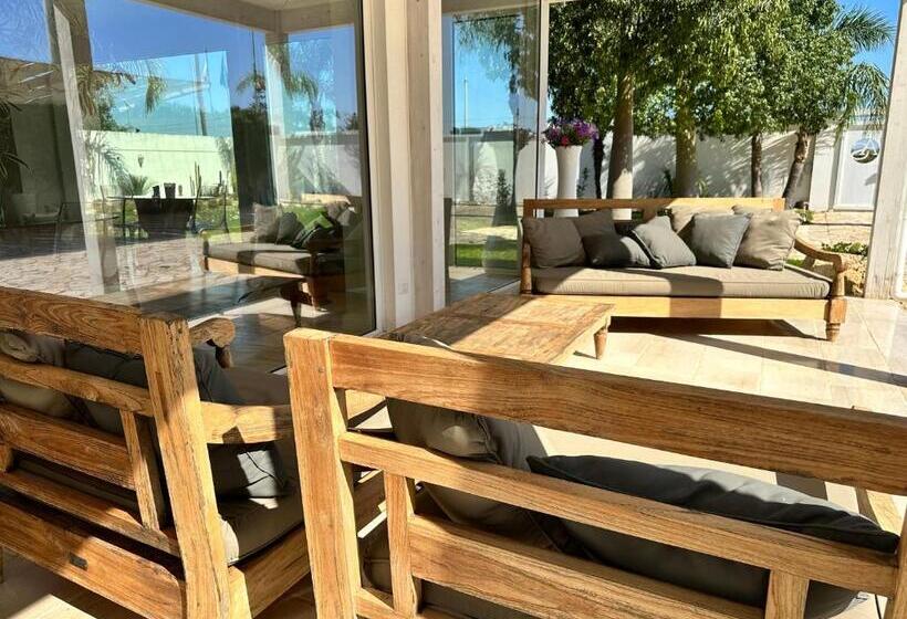 مبيت وإفطار Adagio Salentino