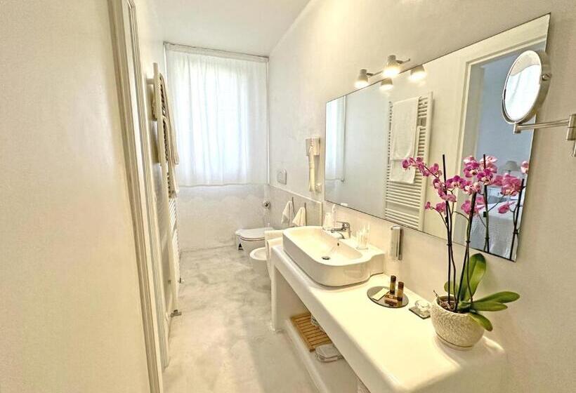 مبيت وإفطار Adagio Salentino